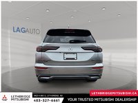 2025 Mitsubishi Outlander SE-2