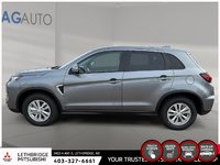 2025 Mitsubishi RVR SE AWC-4