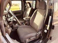 2023 Jeep Gladiator Sport S-7