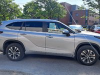 2024 Camions Toyota Highlander XLE-2