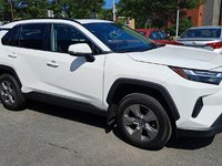 Camions Toyota RAV4 XLE 2022-1