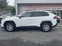 Toyota RAV4 LE 2022-1