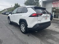 Toyota RAV4 LE 2022-2