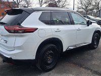 2024 Nissan Rogue Platinum-3