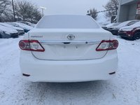 Toyota Corolla CE 2013-6