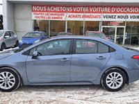 Toyota Corolla SE 2022-5