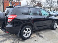 Toyota RAV4 Base 2010-3