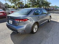Voitures Toyota Corolla LE 2021-5