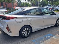 Toyota Prius Prime  2020-3