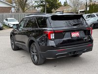 2025 Ford Explorer ST-Line-4