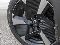 2026 Nissan Kicks SR Premium AWD-6