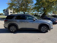 2024 Nissan Pathfinder SV-7