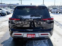 2024 Nissan Pathfinder SL-5