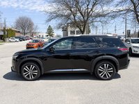 2024 Nissan Pathfinder Platinum-3