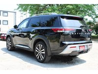 2024 Nissan Pathfinder Platinum-4