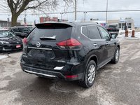 2018 Nissan Rogue-6