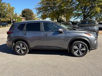 2025 Nissan Rogue SV Moonroof-7