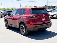 2025 Nissan Rogue SV-4