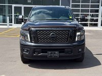 2018 Nissan Titan SL Midnight Edition-2