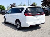 2023 Chrysler Pacifica Touring-L-4