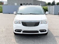 2014 Chrysler Town & Country Touring-1