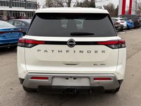 2023 Nissan Pathfinder SL-5