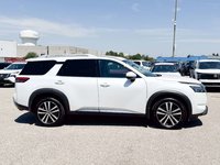 2025 Nissan Pathfinder Platinum-7