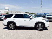 2025 Nissan Pathfinder Platinum-7