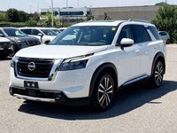 2025 Nissan Pathfinder Platinum-2