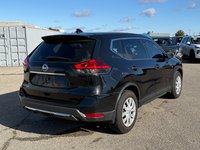 2017 Nissan Rogue S-6