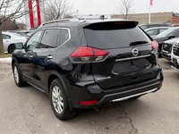 2017 Nissan Rogue SV-4