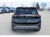 2022 Nissan Rogue S-7