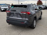 2022 Toyota RAV4 LE-6