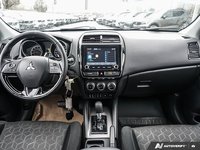2020 Mitsubishi RVR SE FWD // NO ACCIDENTS-6