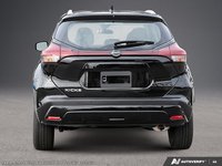 2025 Nissan Kicks Play SV-4