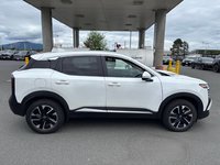 2025 Nissan Kicks SV AWD // 2.99% FINANCING!-0