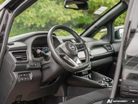 2024 Nissan LEAF SV // LOW KMS // CERTIFIED-5