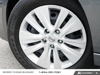 2025 Nissan Sentra CVT // LOW KMS!-6