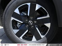 2025 Nissan Kicks SV AWD NISSAN CANADA CERTIFIED PRE OWNED-5