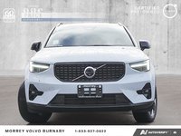 2025 Volvo XC40 Plus | Climate Package | Dark Theme-2