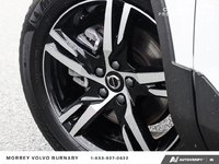 2025 Volvo XC40 Core • In Stock - AWD • Low Mileage-6