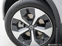 2026 Volvo XC40 Plus (Dark Theme)-5