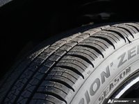 2026 Volvo XC40 Plus (Dark Theme)-6