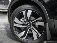 2026 Volvo XC40 Ultra (Dark Theme)-5