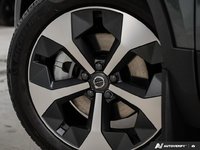 2026 Volvo XC40 Plus (Dark Theme)-5