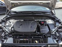2026 Volvo XC60 B5 AWD Ultra Dark Theme-7