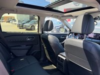 2024 Nissan Rogue PLATINUM // 2.99% FINANCING-4