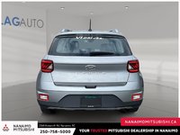 2024 Hyundai Venue Preferred-2
