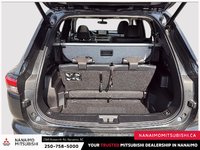 2025 Mitsubishi Outlander PHEV LE-5