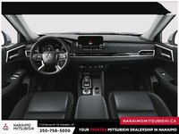 2025 Mitsubishi Outlander Plug-In Hybrid SE-5